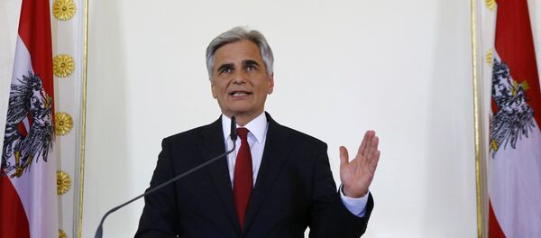 Austrian Chancellor Werner Faymann addresses a news conference in Vienna, Austria, May 9, 2016 - Sputnik International