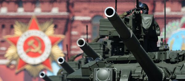 T-90A main battle tanks at the military parade to mark the 71st anniversary of Victory in the 1941-1945 Great Patriotic War, May 9, 2016. - Sputnik International