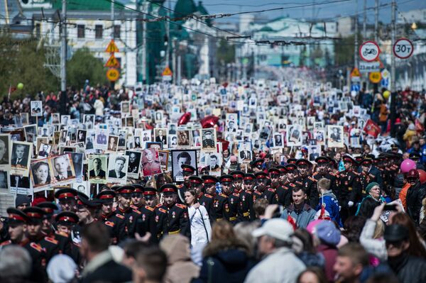 Participants of the Immortal Regiment march held in Moscow to mark the 71st anniversary of Victory in the 1941-1945 Great Patriotic War Participants of the Immortal Regiment march held in Moscow to mark the 71st anniversary of Victory in the 1941-1945 Great Patriotic War - Sputnik International