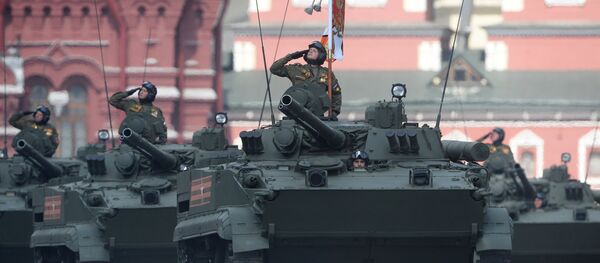 Troops ride BMP-3 infantry fighting vehicles on Red Square, Moscow during the final practice of the military parade marking the 71st anniversary of the victory in the Great Patriotic War - Sputnik International