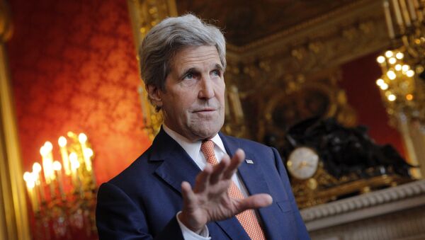 U.S. Secretary of State John Kerry speaks to journalists before a meeting with French Foreign minister Jean-Marc Ayrault, in Paris, Monday, May 9, 2016 - Sputnik International