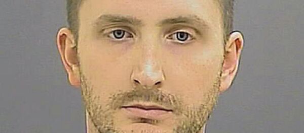 Banking on Easier Sentence? Baltimore Cop Waives Jury Trial in Freddie Gray Death Banking on Easier Sentence? Baltimore Cop Waives Jury Trial in Freddie Gray Death - Sputnik International