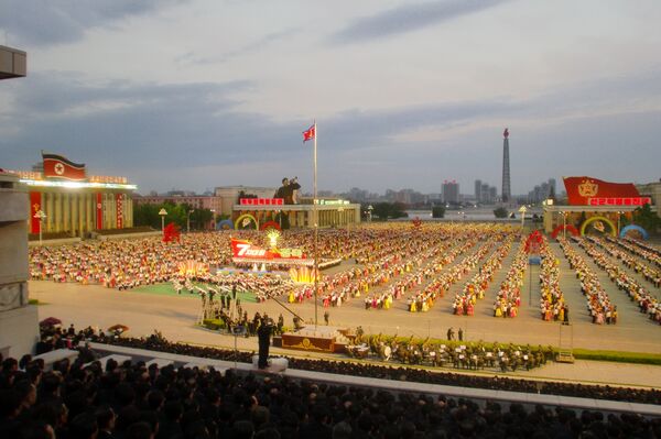 A demonstration in Pyongyang at the Kim Il-sung Square - Sputnik International