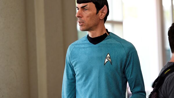 A man dressed as Mr. Spock from the television show Star Trek attends the first day of Comic Con International in San Diego, California, July 9, 2015. - Sputnik International