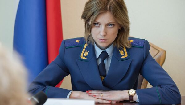 Crimea's Prosecutor General Natalya Poklonskaya receives citizens to discuss private matters - Sputnik International