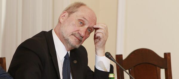 Poland’s Defense Minister Antoni Macierewicz during a session of special parliamentary commission. Poland’s Defense Minister Antoni Macierewicz during a session of special parliamentary commission. - Sputnik International