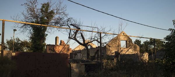 Vesyoloye village in Donetsk Region Vesyoloye village in Donetsk Region - Sputnik International