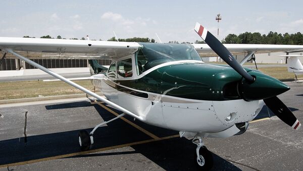 Cessna 182 - Sputnik International