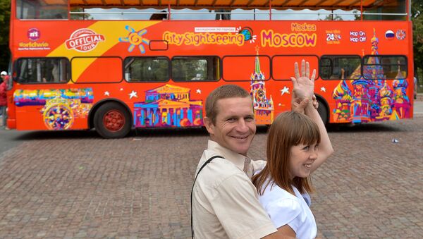 Sightseeing double-decker buses appear in Moscow - Sputnik International