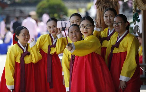 South Korea Celebrates Coming of Age Day - Sputnik International