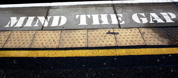 Mind the Gap - Sputnik International