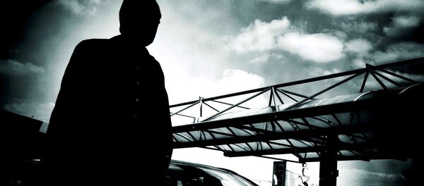 Silhouette of a man at Berlin Tegel Airport  - Sputnik International