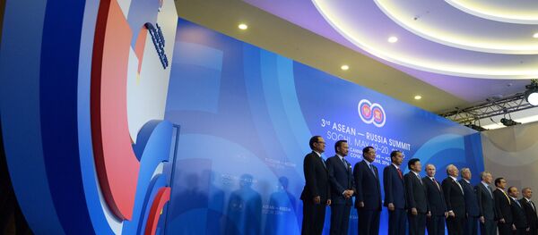 Photo session of the delegation heads - ASEAN-Russia Summit participants at the Radisson Blu Resort & Congress Centre in Sochi Photo session of the delegation heads - ASEAN-Russia Summit participants at the Radisson Blu Resort & Congress Centre in Sochi - Sputnik International
