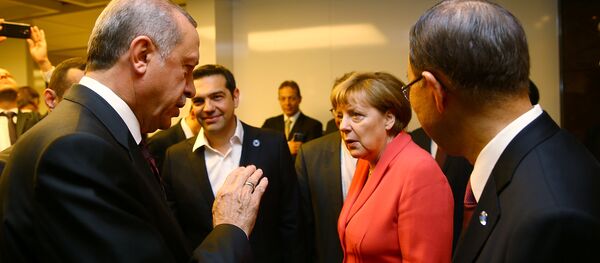 Turkish President Tayyip Erdogan (L) chats with German Chancellor Angela Merkel (2nd R), U.N. Secretary-General Ban Ki-moon (R) and Greek Prime Minister Alexis Tsipras (2nd L) during the World Humanitarian Summit in Istanbul, Turkey, May 23, 2016 Turkish President Tayyip Erdogan (L) chats with German Chancellor Angela Merkel (2nd R), U.N. Secretary-General Ban Ki-moon (R) and Greek Prime Minister Alexis Tsipras (2nd L) during the World Humanitarian Summit in Istanbul, Turkey, May 23, 2016 - Sputnik International