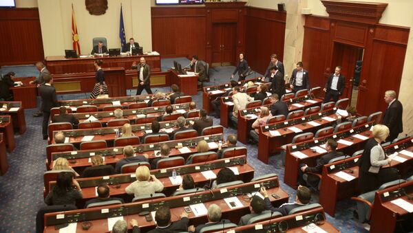Lawmakers gather on an urgent session, in the Parliament building in Macedonia's capital Skopje, on Wednesday, May 18, 2016 - Sputnik International