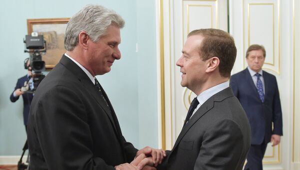 Prime Minister Dmitry Medvedev meets with Dias-Canel Bermudez, Cuban Vice President of the Council of State and Ministers - Sputnik International