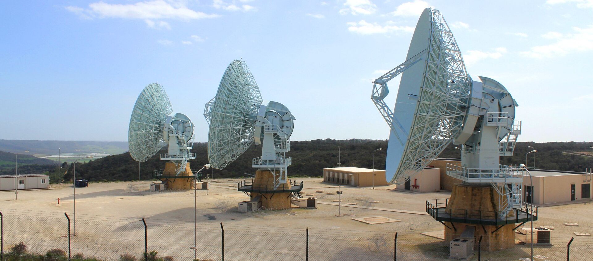 US Navy Mobile User Objective System (MUOS) Earth Terminal Facility at NRTF Niscemi, Sicily. - Sputnik International, 1920, 27.06.2019