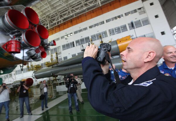 Countdown Begins as SpaceX Inks Deal for ‘First Fully Private’ Space Mission to ISS Countdown Begins as SpaceX Inks Deal for ‘First Fully Private’ Space Mission to ISS - Sputnik International