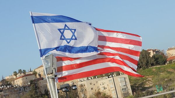 Israeli Flag Masks Stars on US Flag - Sputnik International