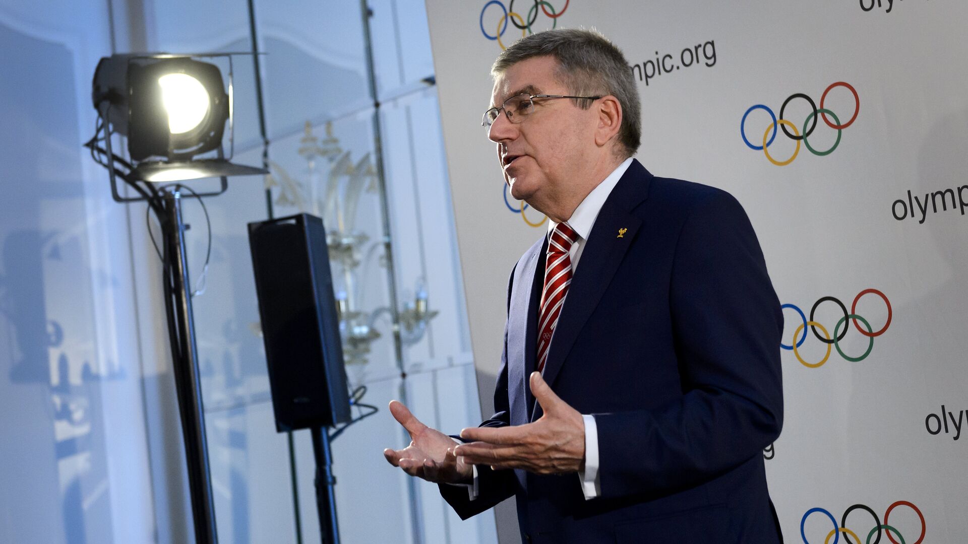 International Olympic Committee president Thomas Bach gestures during a press conference following an IOC executive meeting. File photo  - Sputnik International, 1920, 03.02.2022