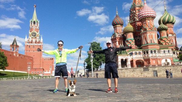 Nikolai with his dog Pastushok leaving Moscow - Sputnik International