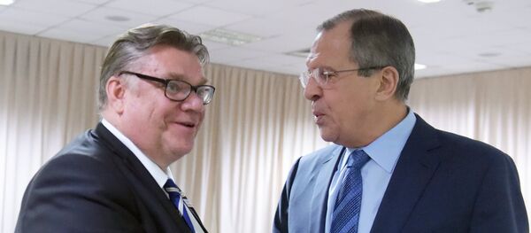 Russian Foreign Minister Sergey Lavrov (right) and his Finnish counterpart Timo Soini. (File) Russian Foreign Minister Sergey Lavrov (right) and his Finnish counterpart Timo Soini. (File) - Sputnik International
