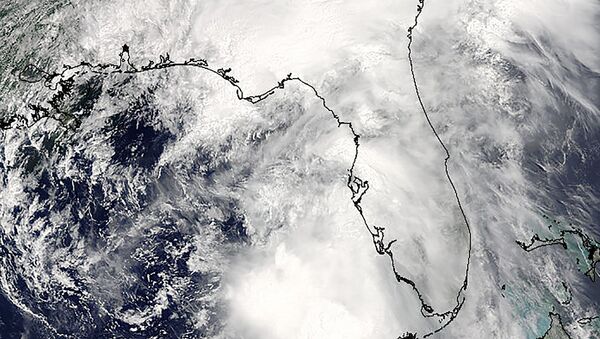 Tropical Storm Colin is seen over the Gulf of Mexico. - Sputnik International