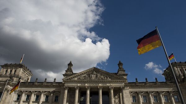 View of the Reichstag building which houses the Bundestag lower house of parliament, in Berlin - Sputnik International