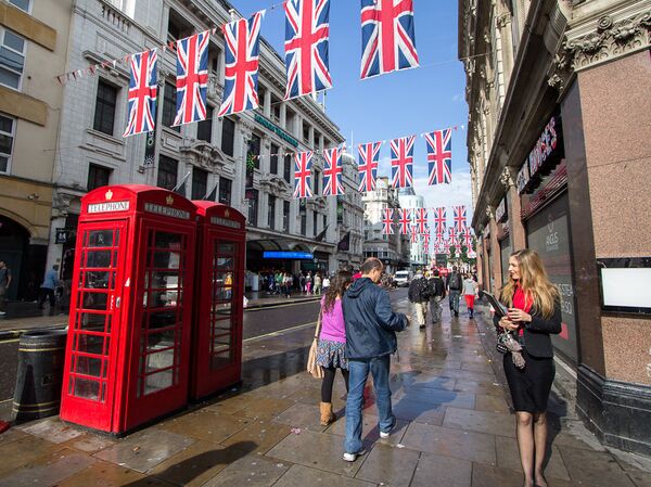 Piccadilly Circus, London, England - Sputnik International