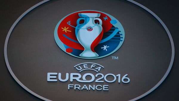 The official UEFA Euro 2016 logo at the UEFA Euro 2016 final draw at the Palais des Congres in Paris, France - Sputnik International