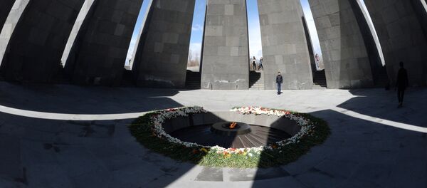 The eternal flame at the Tsitsernakaberd Armenian genocide memorial complex The eternal flame at the Tsitsernakaberd Armenian genocide memorial complex - Sputnik International