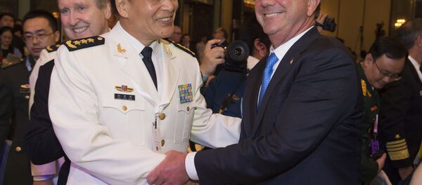 PLA Deputy Chief General Staff Adm. Sun Jianguo and US Defense Secretary Ash Carter in Singapore PLA Deputy Chief General Staff Adm. Sun Jianguo and US Defense Secretary Ash Carter in Singapore - Sputnik International