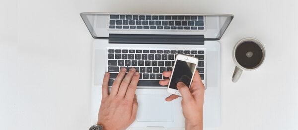 Computer Computer - Sputnik International