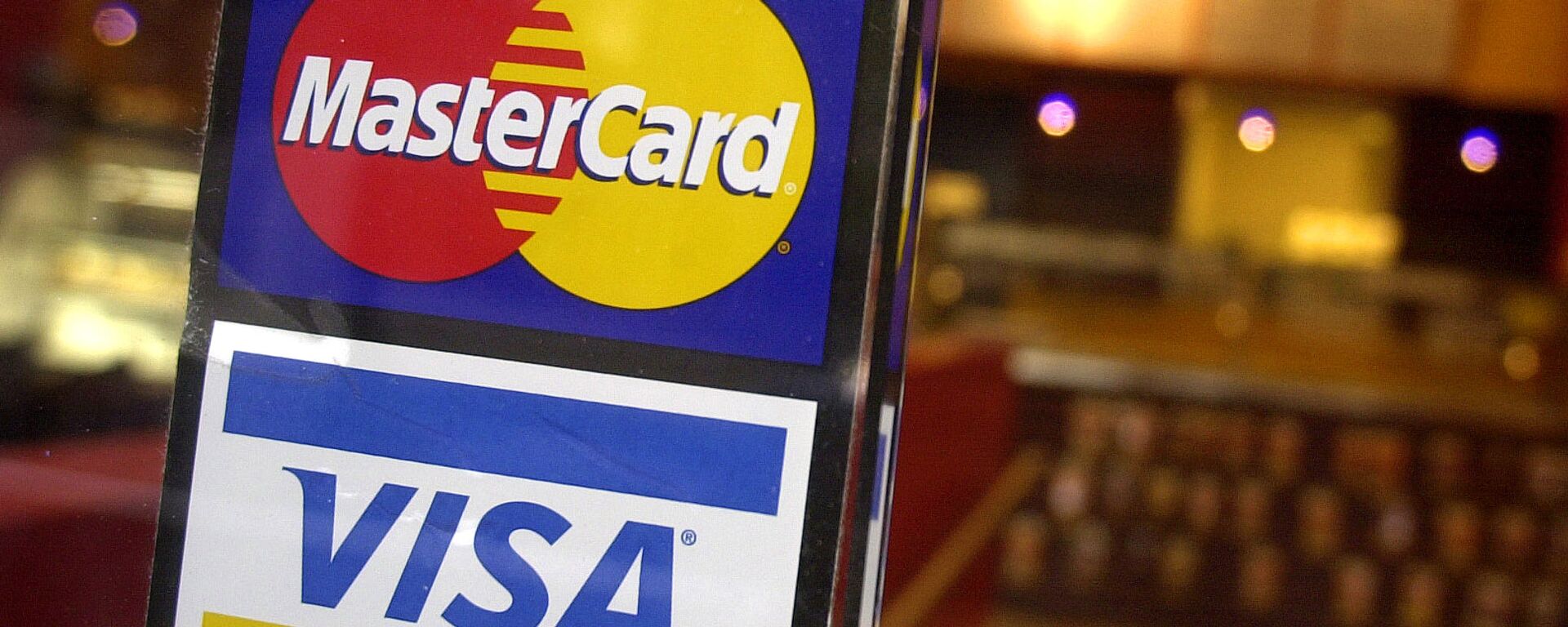 MasterCard and Visa credit cards - Sputnik International, 1920, 11.09.2022