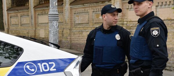 Officers of the Ukrainian police in Kiev Officers of the Ukrainian police in Kiev - Sputnik International