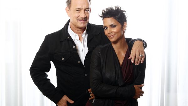 Actors Tom Hanks, left, and Halle Berry, from the upcoming film Cloud Atlas, pose for a portrait in Beverly Hills, California. - Sputnik International
