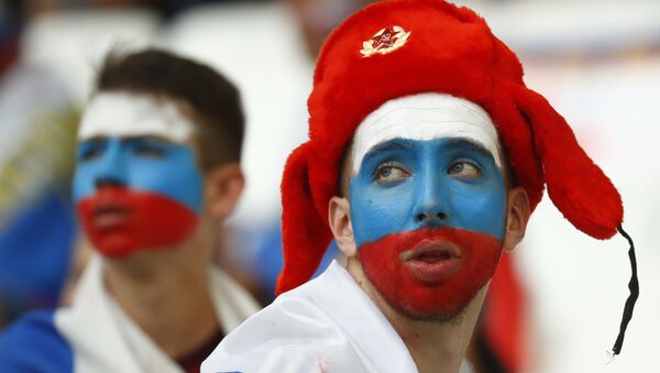 Russia fans - Sputnik International