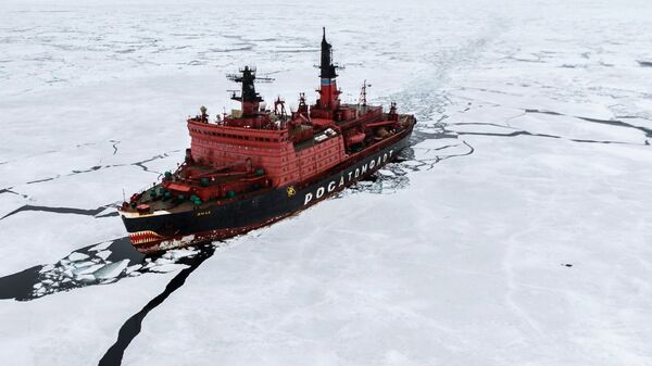 The atomic icebreaker Yamal during researches carried out in the Kara Sea as part of the world's largest Arctic expedition in the recent 20 years, Kara-Winter 2015 - Sputnik International