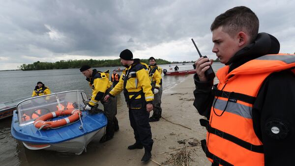 Russian rescue workers. File photo - Sputnik International