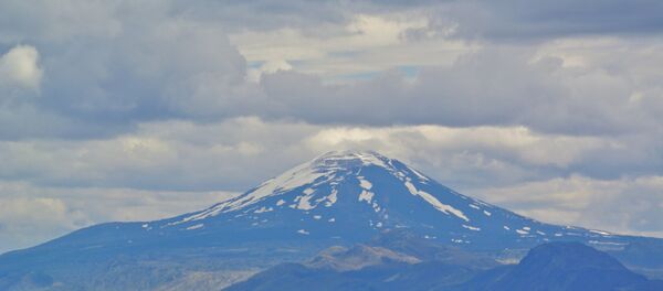 Iceland's Famous Volcano 'Ready to Blow' Any Day Now, With Little Warning Iceland's Famous Volcano 'Ready to Blow' Any Day Now, With Little Warning - Sputnik International