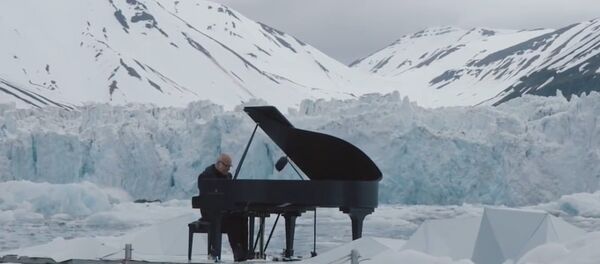 Elegy for the Arctic by Ludovico Einaudi - Sputnik International