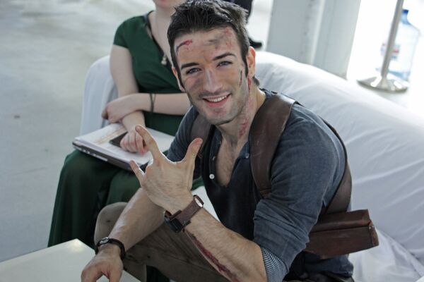 Italian cosplayer Leon Chiro at the Moscow Comic Convention, June 18, 2016 Italian cosplayer Leon Chiro at the Moscow Comic Convention, June 18, 2016 - Sputnik International