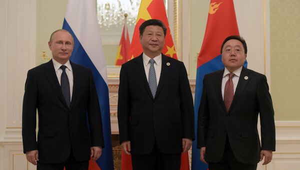 Presidents Vladimir Putin of Russia, Xi Jinping of China and Tsakhiagiin Elbegdorj of Mongolia meeting in Tashkent - Sputnik International