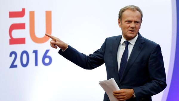 European Council President Donald Tusk gestures as he briefs the media after Britain voted to leave the bloc, in Brussels, Belgium, June 24, 2016. - Sputnik International