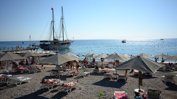 A beach in Antalya - Sputnik International