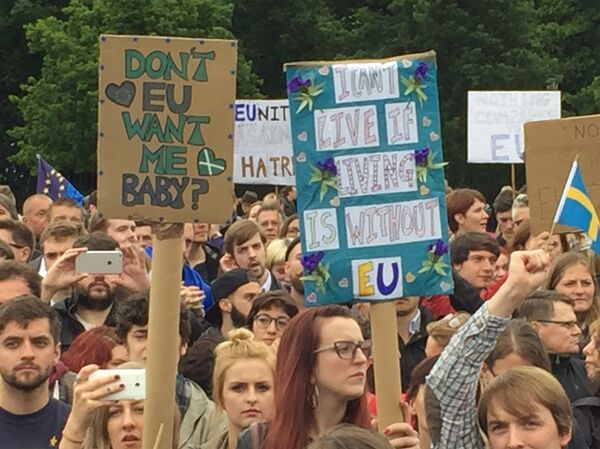 Pro-EU rally Pro-EU rally - Sputnik International