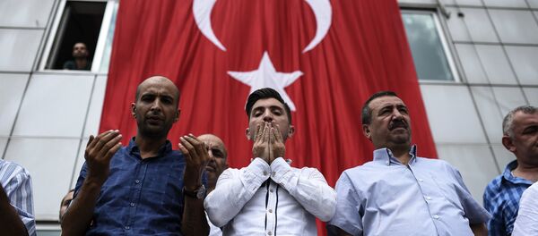 People attend the funeral ceremony of taxi driver Mustafa Biyikli who was killed in the June 28, 2016 airport attack, on June 29, 2016 in Istanbul, a day after a suicide bombing and gun attack targeted Istanbul's airport, killing at least 41 people. People attend the funeral ceremony of taxi driver Mustafa Biyikli who was killed in the June 28, 2016 airport attack, on June 29, 2016 in Istanbul, a day after a suicide bombing and gun attack targeted Istanbul's airport, killing at least 41 people. - Sputnik International