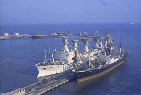 The flagship space tracking ship Cosmonaut Yuri Gagarin at the Odessa port, Ukrainian SSR. File photo. The flagship space tracking ship Cosmonaut Yuri Gagarin at the Odessa port, Ukrainian SSR. File photo. - Sputnik International