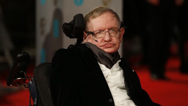 British scientist Stephen Hawking arrives for the BAFTA British Academy Film Awards at the Royal Opera House in London on February 8, 2015. - Sputnik International