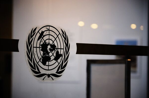 UN UN - Sputnik International